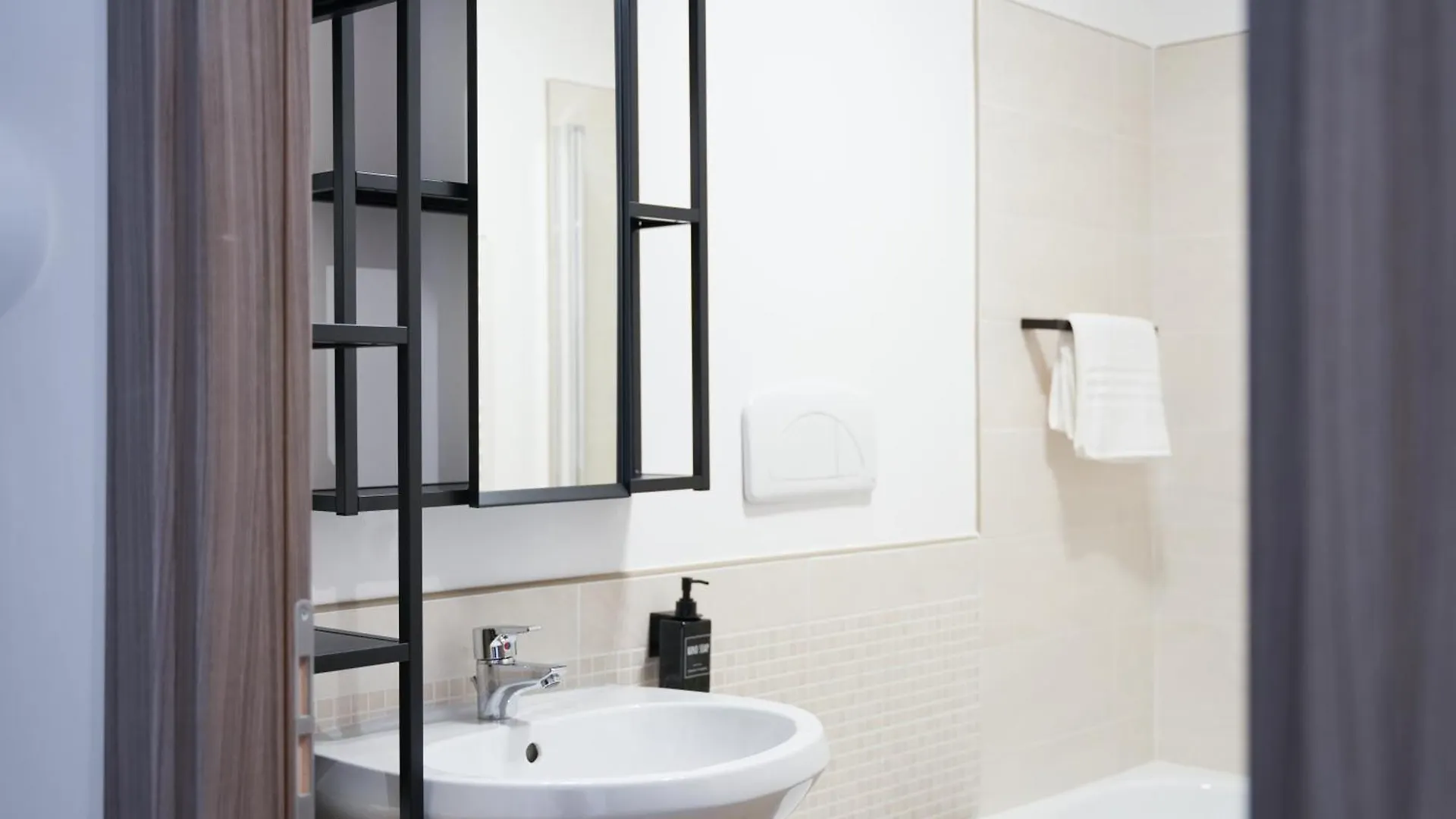 Delizioso Monolocale A Roma Appartement