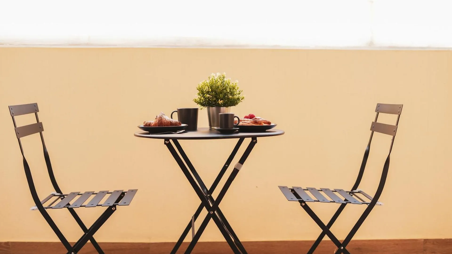 Delizioso Monolocale A Roma Lägenhet